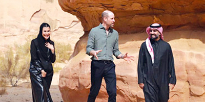 ولي عهد بريطانيا يزور مواقع تاريخية وطبيعية وثقافية في العُلا 