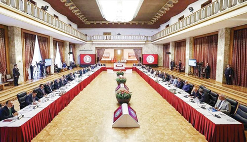 البرلمان التركي يؤيد تقريرا يدعم السلام مع حزب العمال الكردستاني 