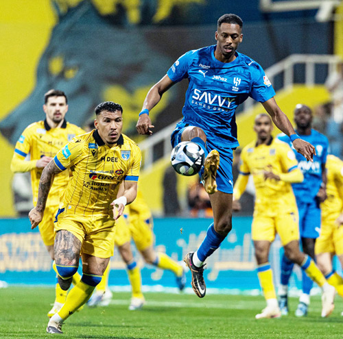 الهلال يتعادل للمرة السابعة ويعود للثالث والاتحاد يتعادل مع الحزم 