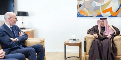 نائب وزير الخارجية يلتقي السفير البريطاني والقائمة بأعمال السفارة الأمريكية 