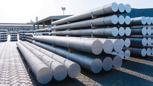 البحرين تبدأ خفض الإنتاج في أكبر مصهر للألمنيوم في العالم 