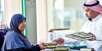 توزيع أكثر من مليون مصحف في الحرمين الشريفين 