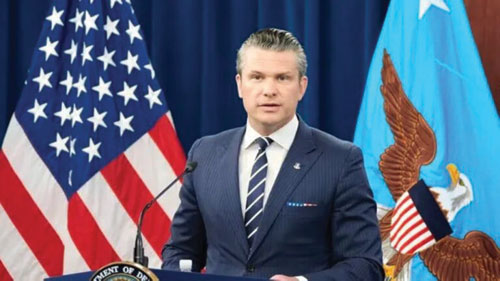 القيادة الأمريكية: دمرنا أهدافاً إيرانية تهدد الملاحة بهرمز 