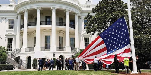 البيت الأبيض: يمكننا السيطرة على جزيرة خارك الإيرانية في أي وقت 