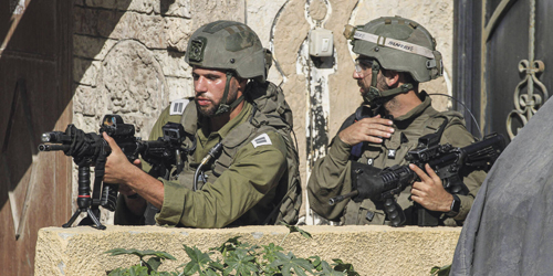 الجيش الإسرائيلي يعلن تصفية مسؤول بارز في منظومة تمويل حماس بلبنان 