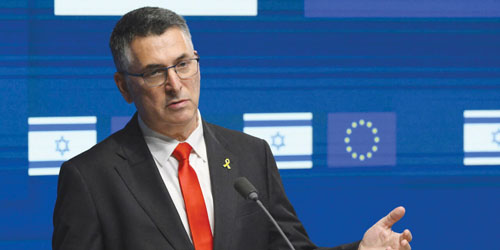 وزير الخارجية الإسرائيلي: النظام الإيراني تحول إلى دولة ضعيفة عسكرياً وسياسياً 