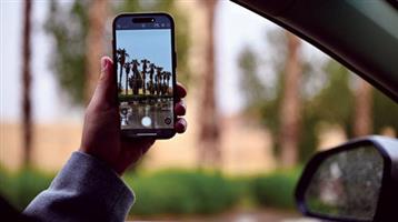 اقتران الثريا بالقمر يعلن ذروة الربيع واعتداله 