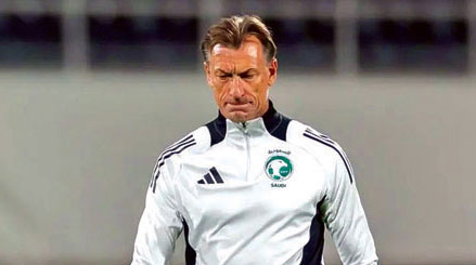 في معسكر جدة أول أمس 