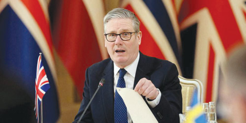 ستارمر يحذّر: حرب إيران قد تطول وبريطانيا تطالب بحلول سلمية 