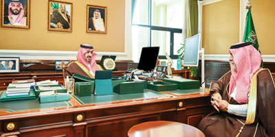نائب أمير تبوك يطلع على تقرير مؤشرات الأداء التعليمي بالمنطقة 