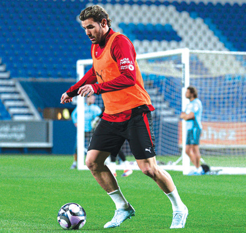  ثيو هيرنانديز.. الدولي الوحيد الذي شارك في التدريبات