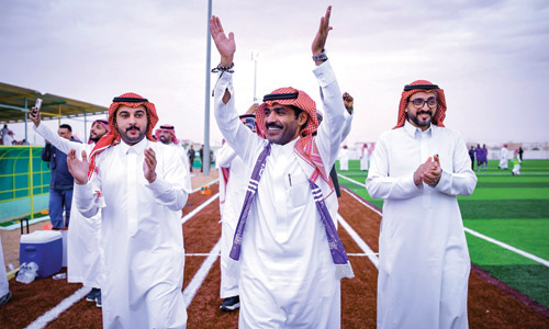  الرئيس المحيميد وفرحة تحقيق الإنجاز