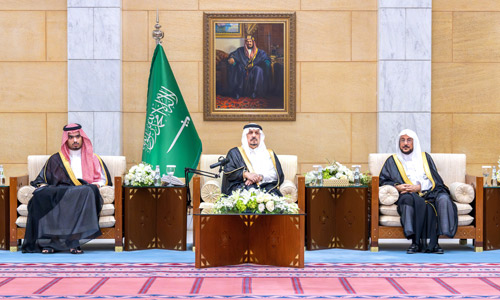  سموه خلال اللقاء