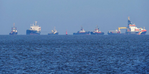 إيران: سنسيطر على مضيق هرمز.. وسنتعامل بحذر مع مفاوضات السلام 