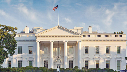 البيت الأبيض: عقد محادثات مباشرة مع إيران لن يتأكد إلا بإعلان من ترمب 