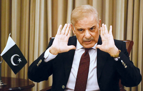 رئيس الوزراء الباكستاني: محادثات السلام لم تنته 