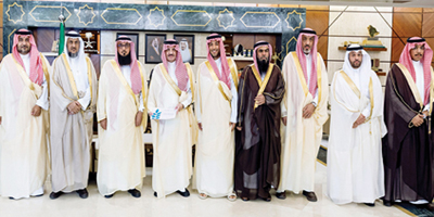 أمير المنطقة الشرقية ونائبه يطلعان على التقرير الختامي لبرنامج زكاة الفطر الموحد 