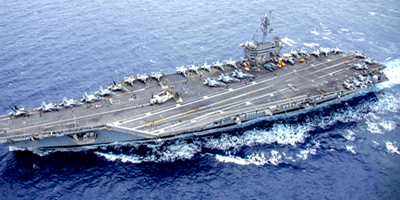 واشنطن: 12 مدمرة وحاملتا طائرات هجومية توجهت إلى المنطقة 