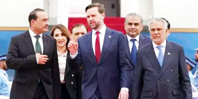 الوفدان الأمريكي والإيراني يعودان إلى طاولة المفاوضات في إسلام آباد هذا الأسبوع 