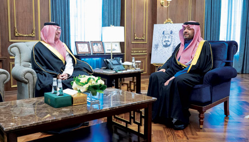 شهد توقيع مذكرات تعاون والتفاهم بين وزارة الإعلام وإمارة المنطقة 