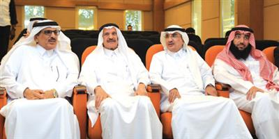 كرسي غازي القصيبي يتبنى طباعة منشوراته إلكترونياً 