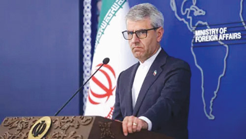 الخارجية الإيرانية تنفي التوصل لتفاهم مع واشنطن لتمديد وقف إطلاق النار 
