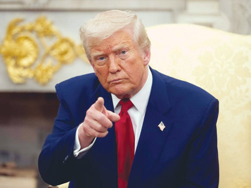 ترامب يتراجع عن فكرة الاستيلاء على جزيرة خرج 