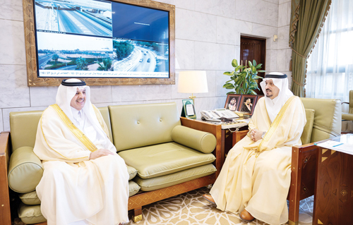 أمير منطقة الرياض يعتمد أسماء الفائزين بجائزة سموه  للتميز والإبداع