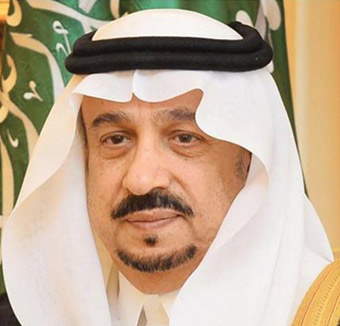 أمير منطقة الرياض يرعى تخريج الدفعة الـ«17» من طلبة جامعة الأمير سطام