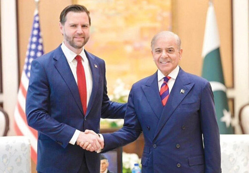 باكستان تكثف اتصالاتها لضمان استئناف مفاوضات واشنطن وطهران 