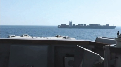 قائد الجيش الباكستاني يبلغ ترمب أن حصار موانئ إيران يعرقل المحادثات 