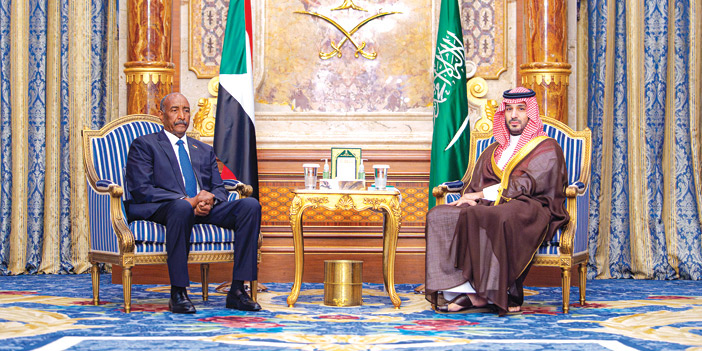 خلال لقاء في جدة أكد ضمان أمن السودان والحفاظ على سيادته ووحدة وسلامة أراضيه 