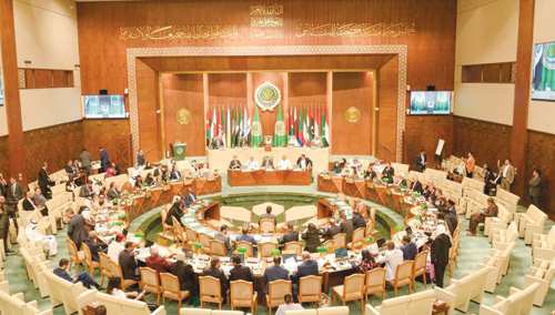 رئيس البرلمان العربي يستنكر مخططًا إرهابيًا استهدف أمن واستقرار الإمارات 