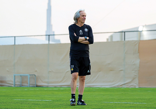 قبل مواجهة الأهلي القطري.. جيسوس يعلن: 