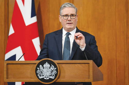 رئيس وزراء بريطانيا يتعهد بتقديم تشريع لحظر الحرس الثوري الإيراني 