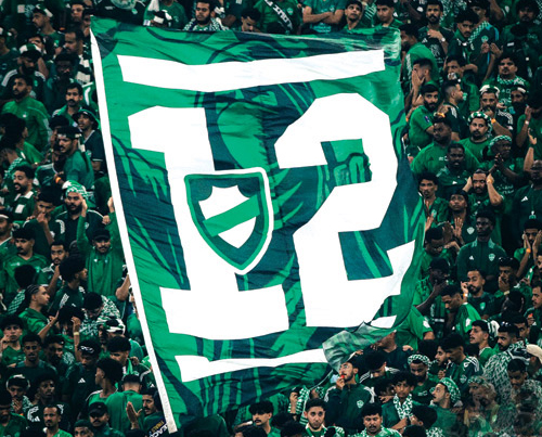 أكثر من 58 ألف مشجع أهلاوي زفّوا فريقهم للقب القاري الثاني 