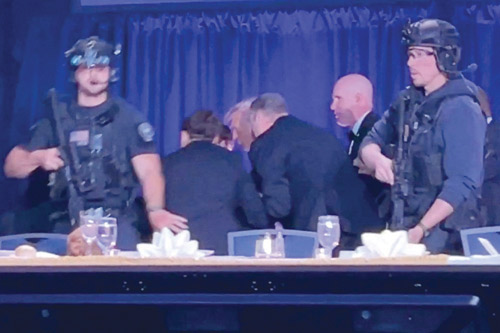 إطلاق نار في «عشاء مراسلي البيت الأبيض».. إجلاء ترمب والقبض على المشتبه به 