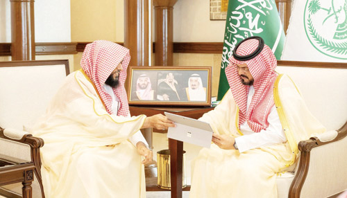 نائب أمير منطقة مكة المكرمة يدشن برنامج ملتقى القيم الإسلامية