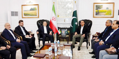 بعد مباحثات في موسكو.. عراقجي: أمن مضيق هرمز «مسألة عالمية مهمة» 