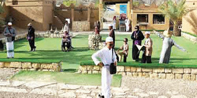 «الإرشاد السياحي» في مكة المكرمة.. إثراء لرحلة ضيوف الرحمن 