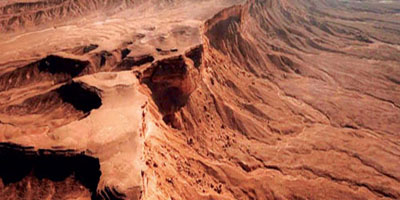 الوطنية والحكمة ومكارم الأخلاق في قصائد خالد البليهد -رحمه الله- 