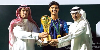 العدالة يتوج بكأس دوري الدرجة الأولى تحت 15 عاماً 