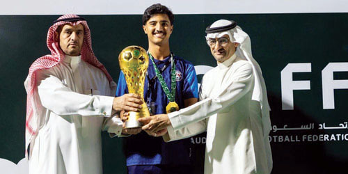 العدالة يتوج بكأس دوري الدرجة الأولى تحت 15 عاماً 