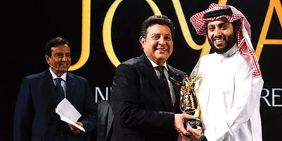 رحيل هاني شاكر .. أمير الغناء العربي وصوت الرومانسية الذي صاغ ذاكرة الطرب الحديث 