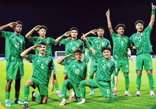  احتفالية لاعبي الأخضر بالفوز