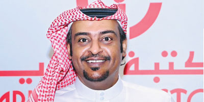 الشريف يقدم «على حافة كرة القدم» 