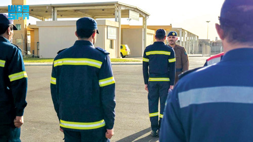 الدفاع المدني: (27) مركزًا موسميًّا في المنافذ البرية والطرق المؤدية إلى المشاعر المقدسة