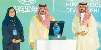 الأمير خالد بن سعود يشهد انطلاق أعمال «لقاءات تبوك 2026» 