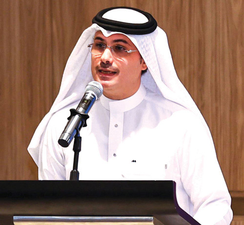  د.عادل خميس