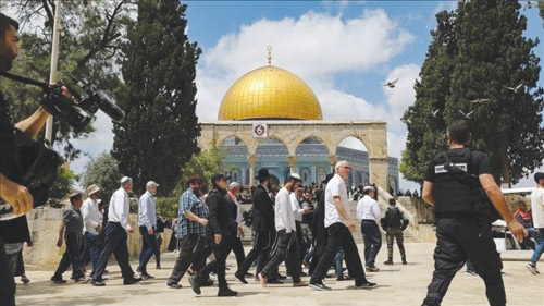 غزة: ارتفاع عدد الشهداء الفلسطينيين في العدوان الإسرائيلي إلى 72.769 شهيدًا 